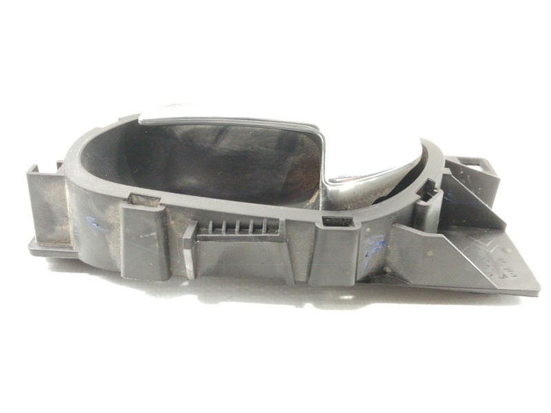 Recambio de maneta interior delantera izquierda para peugeot 2008 (--.2013) allure referencia OEM IAM 96555518VV  