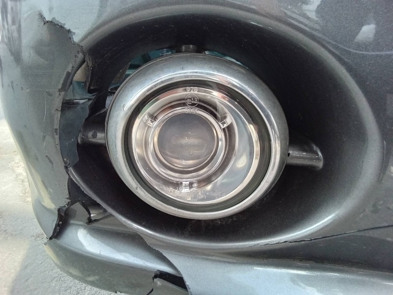 Recambio de faro antiniebla derecho para hyundai terracan (hp) 2.9 crdi gls referencia OEM IAM 92202H1050  