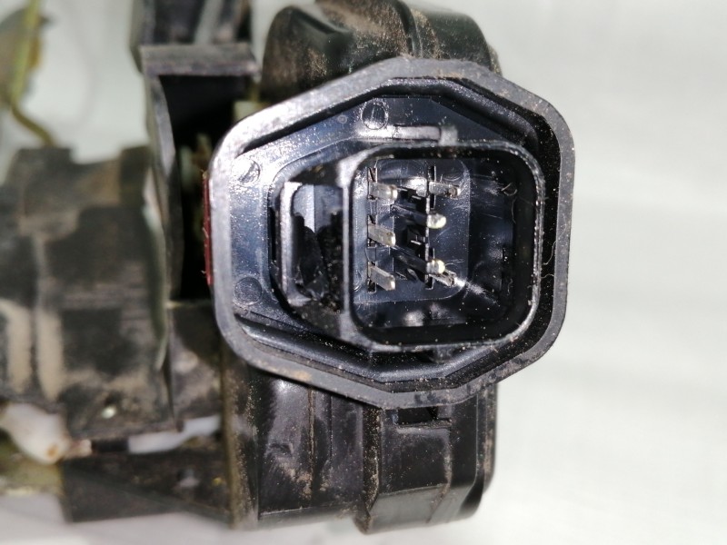 Recambio de cerradura puerta delantera derecha para hyundai terracan (hp) 2.9 crdi gls referencia OEM IAM   