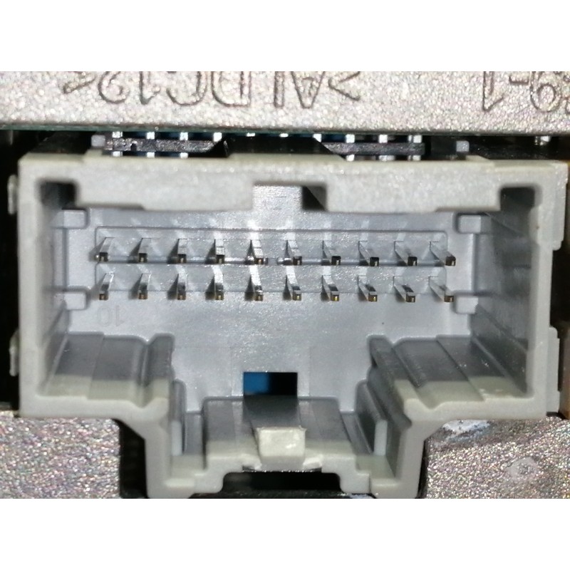 Recambio de sistema audio / radio cd para opel crossland x edition referencia OEM IAM 39152905 9827550880 / 555343750 7310500000