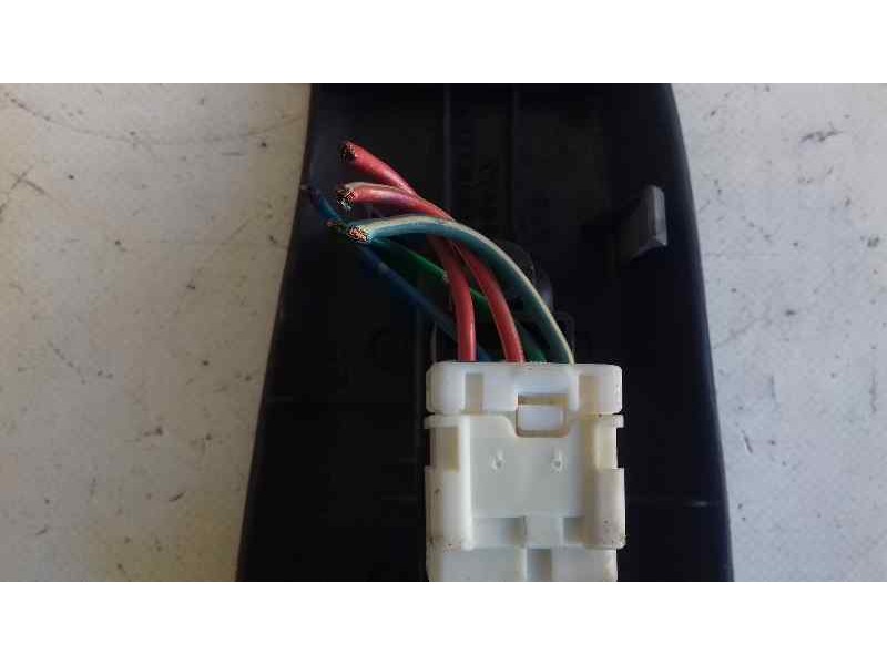 Recambio de mando elevalunas delantero derecho para nissan almera (n16/e) comfort referencia OEM IAM   
