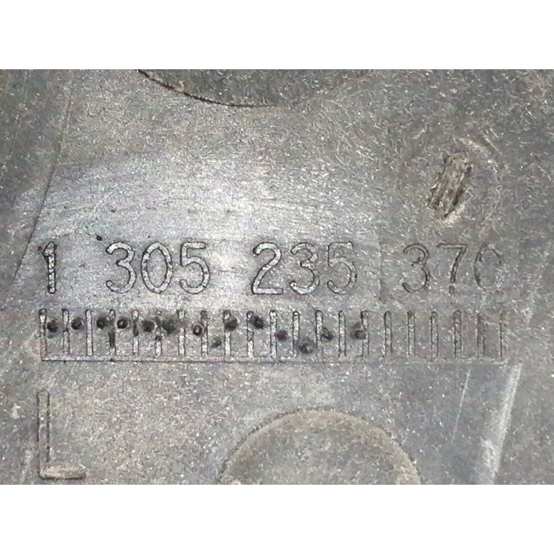 Recambio de faro izquierdo para bmw serie 3 coupe (e46) 318 ci referencia OEM IAM 0301157205 1305235370 