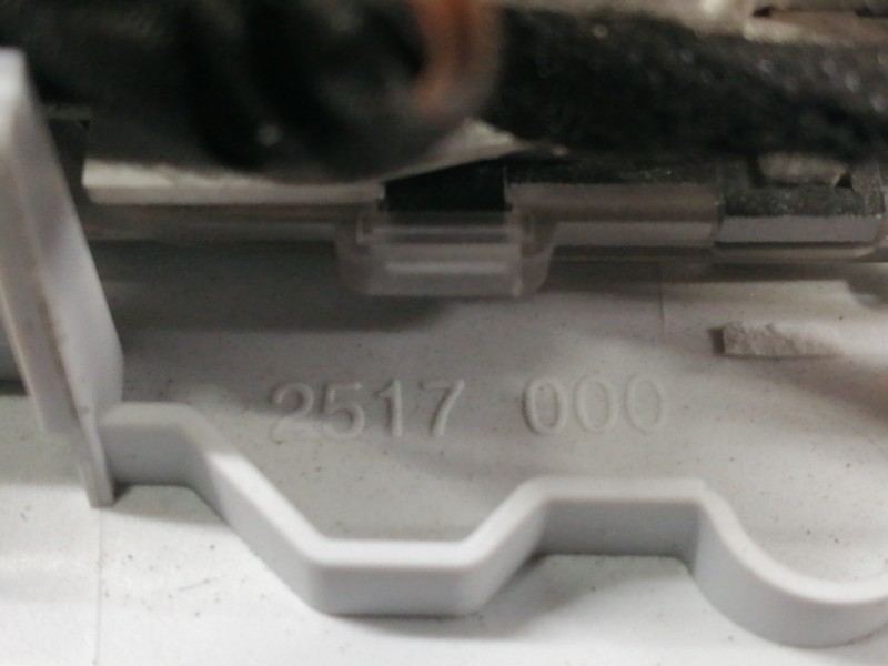 Recambio de luz interior para peugeot 2008 (--.2013) allure referencia OEM IAM 9674441377 2517000 