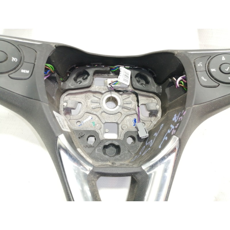 Recambio de volante para opel crossland x edition referencia OEM IAM 453798480  