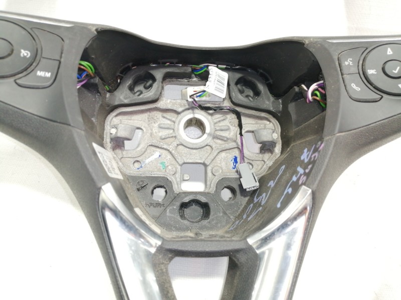 Recambio de volante para opel crossland x edition referencia OEM IAM 453798480  