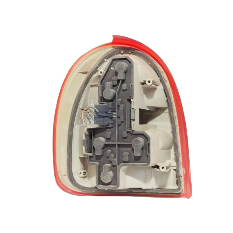 Recambio de piloto trasero derecho para opel corsa b 1.2 referencia OEM IAM   