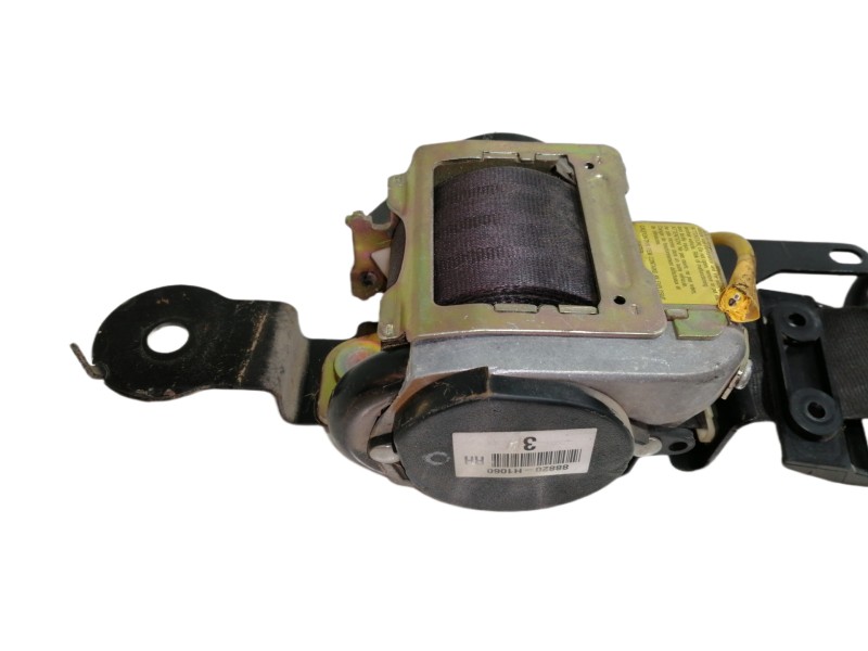 Recambio de cinturon seguridad delantero derecho para hyundai terracan (hp) 2.9 crdi gls referencia OEM IAM 88820H1060  