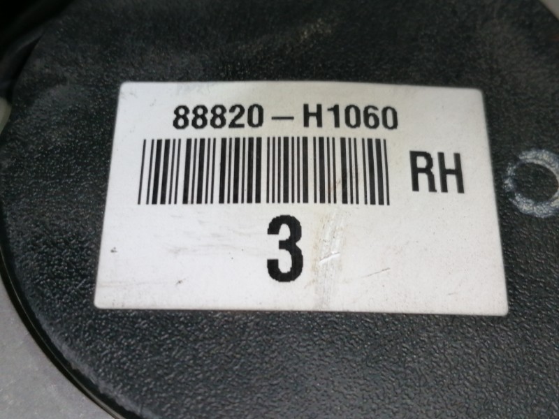 Recambio de cinturon seguridad delantero derecho para hyundai terracan (hp) 2.9 crdi gls referencia OEM IAM 88820H1060  