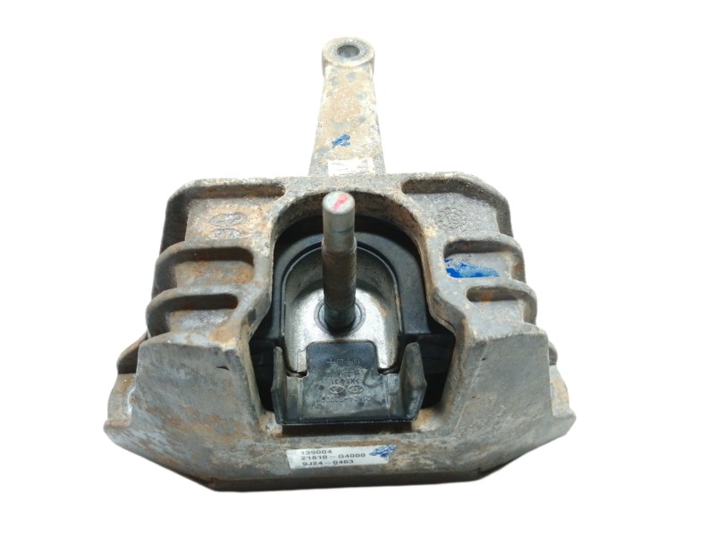 Recambio de soporte motor derecho para hyundai kona sle 2wd referencia OEM IAM 21810G4000  