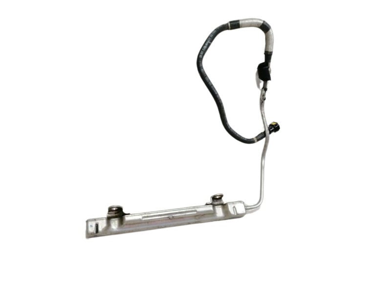 Recambio de rampa inyectora para toyota prius (nhw30) advance referencia OEM IAM   