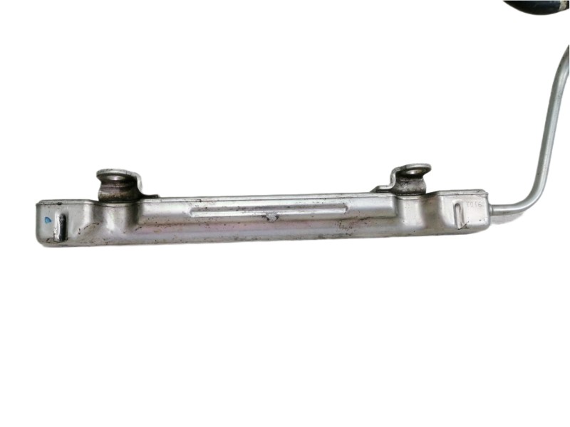 Recambio de rampa inyectora para toyota prius (nhw30) advance referencia OEM IAM   