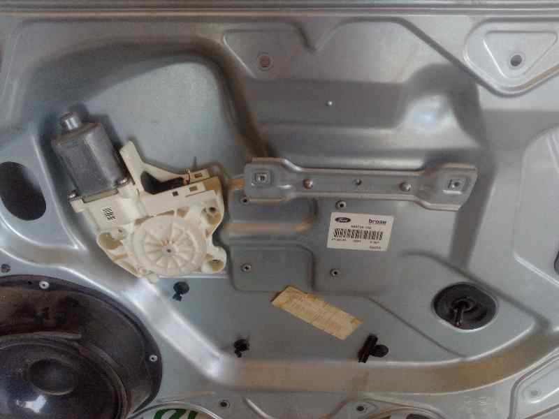 Recambio de elevalunas delantero derecho para ford focus berlina (cap) ambiente (d) referencia OEM IAM FRRH3MC1 R23200BC 