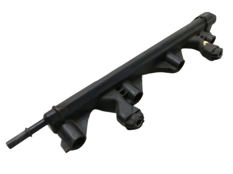 Recambio de rampa inyectora para peugeot 207 sw sport referencia OEM IAM 075756458002  
