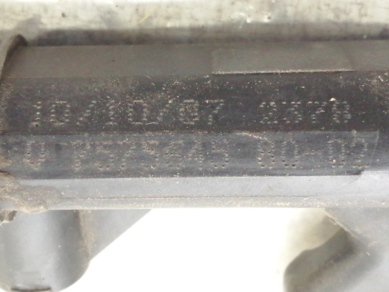 Recambio de rampa inyectora para peugeot 207 sw sport referencia OEM IAM 075756458002  