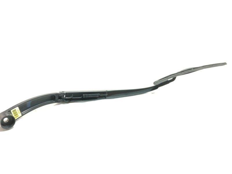 Recambio de brazo limpia delantero derecho para hyundai kona sle 2wd referencia OEM IAM   