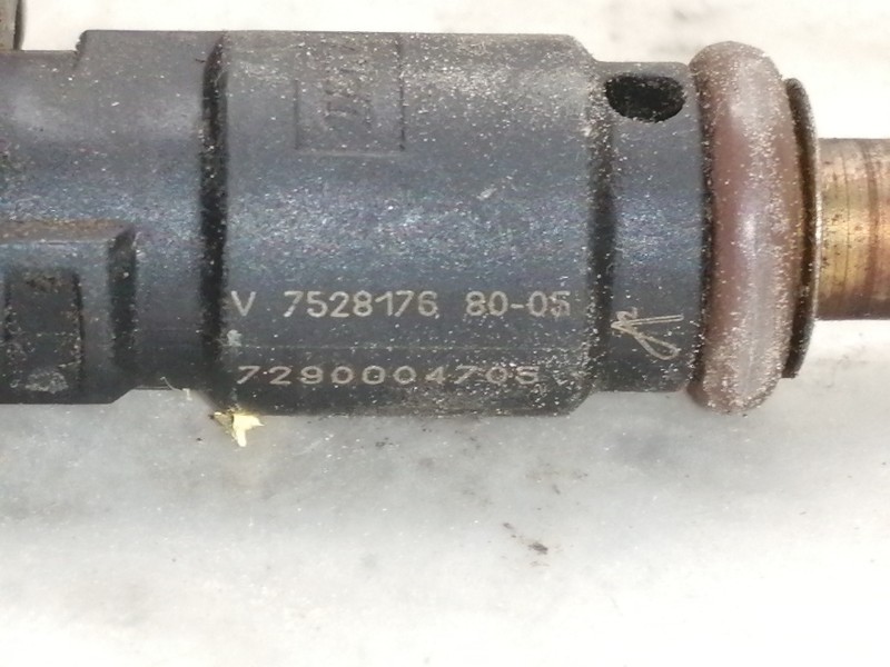 Recambio de inyector para peugeot 207 sw sport referencia OEM IAM V75281768005 7290004705 