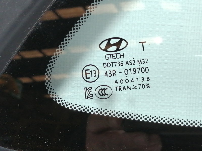 Recambio de luna custodia trasera derecha para hyundai kona sle 2wd referencia OEM IAM 43R019700  