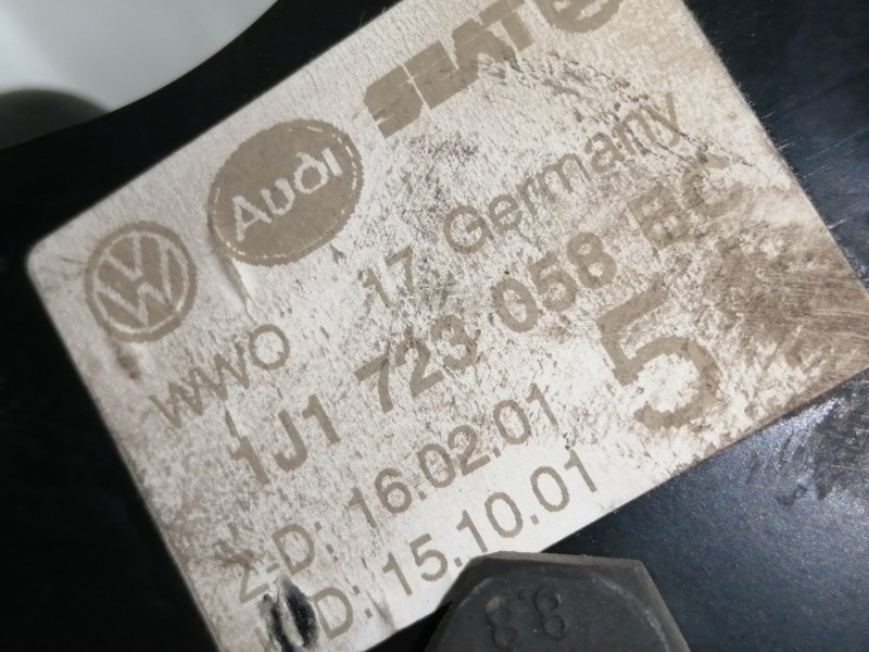 Recambio de potenciometro pedal para volkswagen golf iv berlina (1j1) highline referencia OEM IAM 1J1723503S  