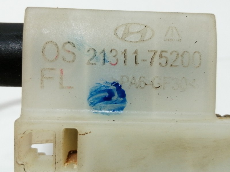 Recambio de maneta exterior delantera izquierda para hyundai kona sle 2wd referencia OEM IAM 2131175200  