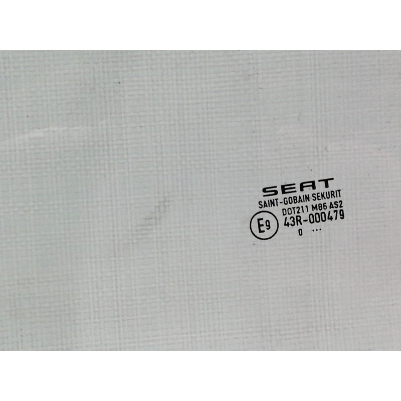 Recambio de luna delantera izquierda para seat ibiza (6j5) emoción referencia OEM IAM 43R000479  