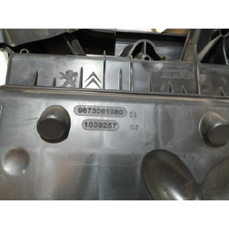 Recambio de filtro aire para peugeot 2008 (--.2013) allure referencia OEM IAM 9673061080  