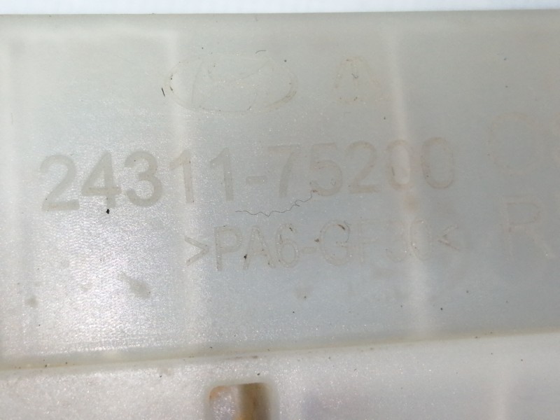 Recambio de maneta exterior trasera derecha para hyundai kona sle 2wd referencia OEM IAM 2431175200  