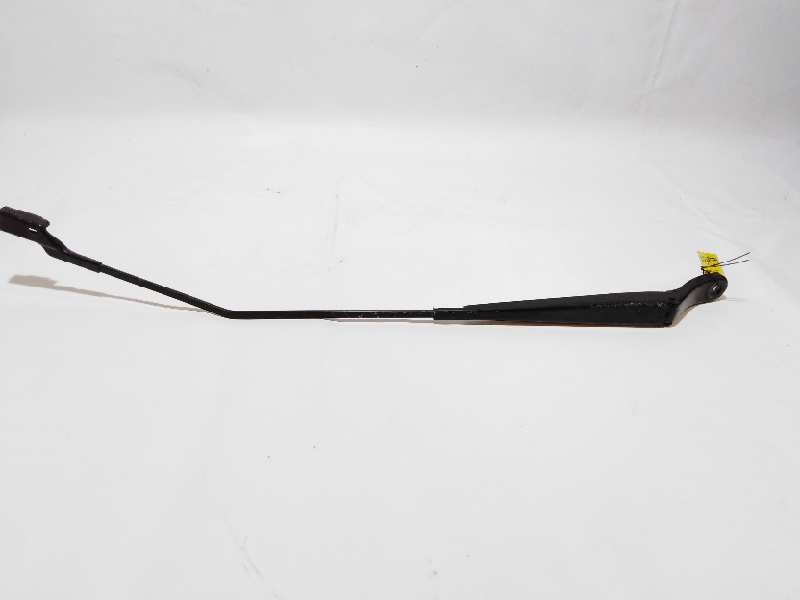 Recambio de brazo limpia delantero derecho para peugeot 2008 (--.2013) allure referencia OEM IAM   