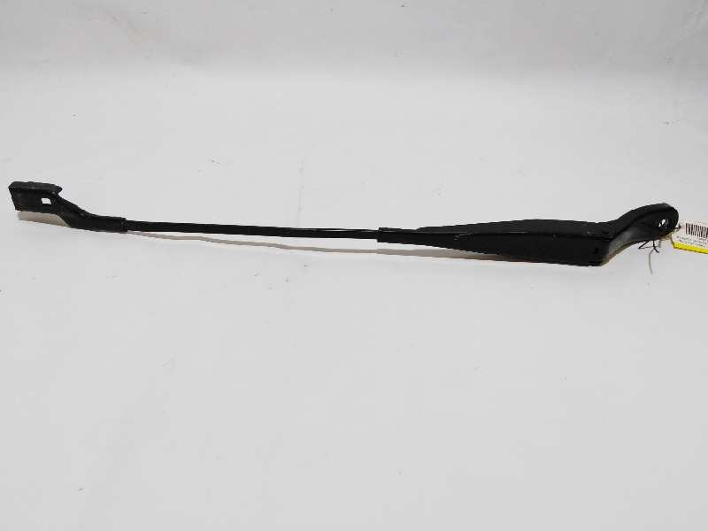 Recambio de brazo limpia delantero izquierdo para peugeot 2008 (--.2013) allure referencia OEM IAM   