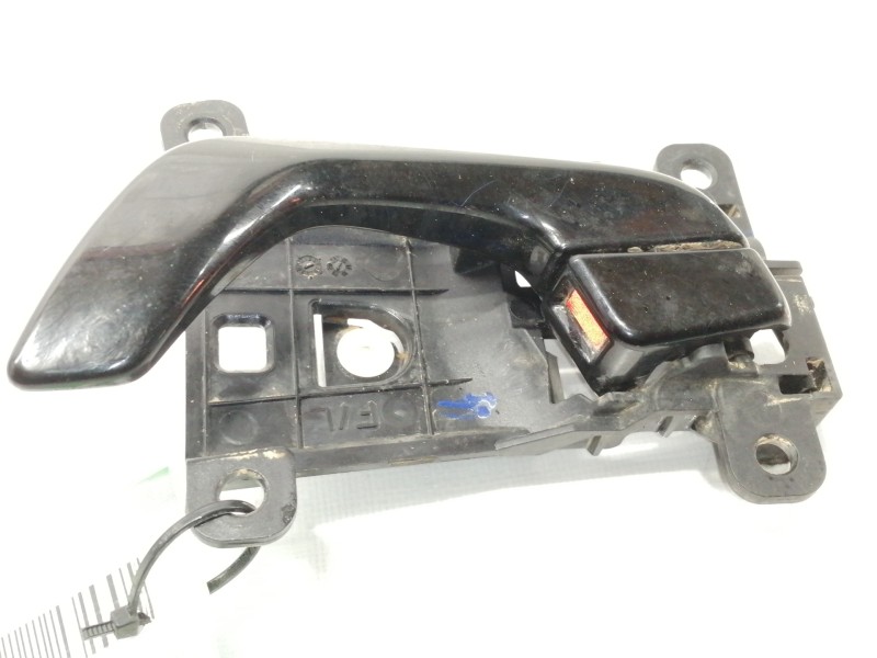 Recambio de maneta interior delantera izquierda para hyundai kona sle 2wd referencia OEM IAM 82613J9000  