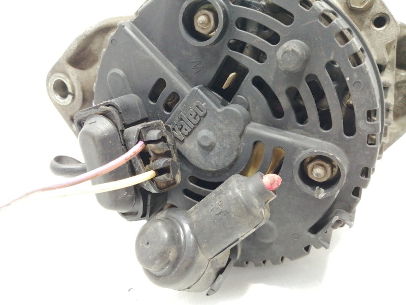 Recambio de alternador para renault megane i berlina hatchback (ba0) 1.6 referencia OEM IAM 7700862865  