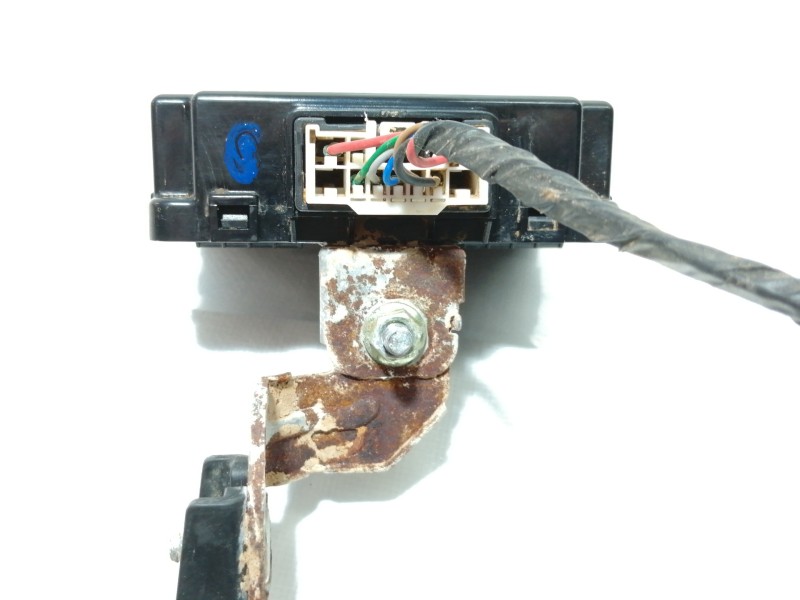 Recambio de modulo electronico para hyundai kona sle 2wd referencia OEM IAM 95300J9000  