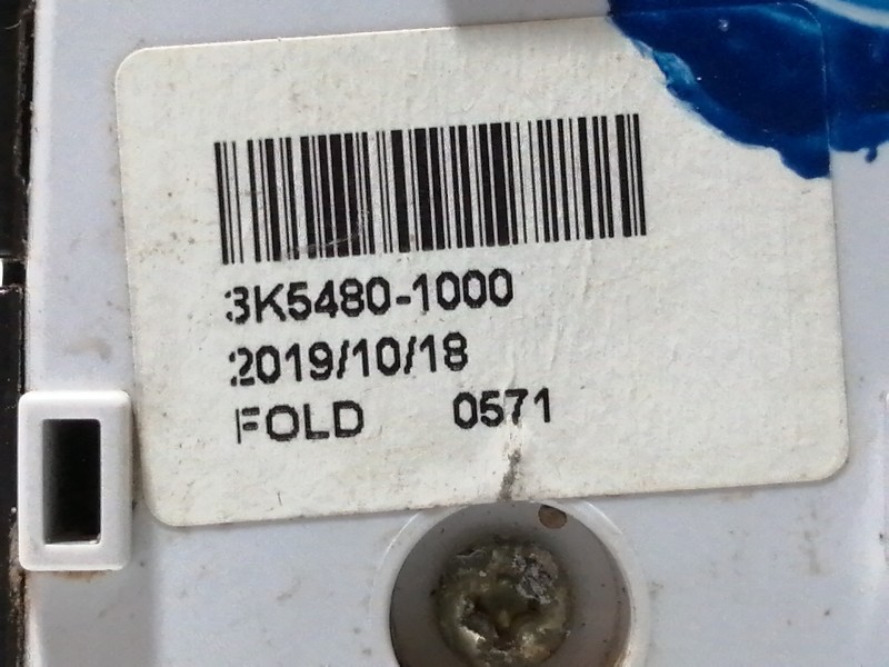 Recambio de mando retrovisor para hyundai kona sle 2wd referencia OEM IAM 3K54801000  