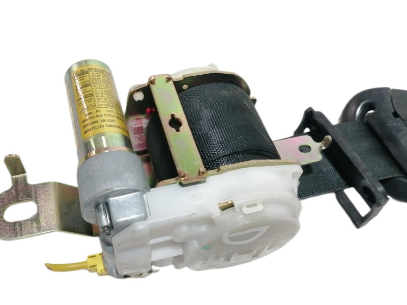 Recambio de cinturon seguridad delantero derecho para hyundai coupe (rd) 1.6 fx referencia OEM IAM 8888027802  