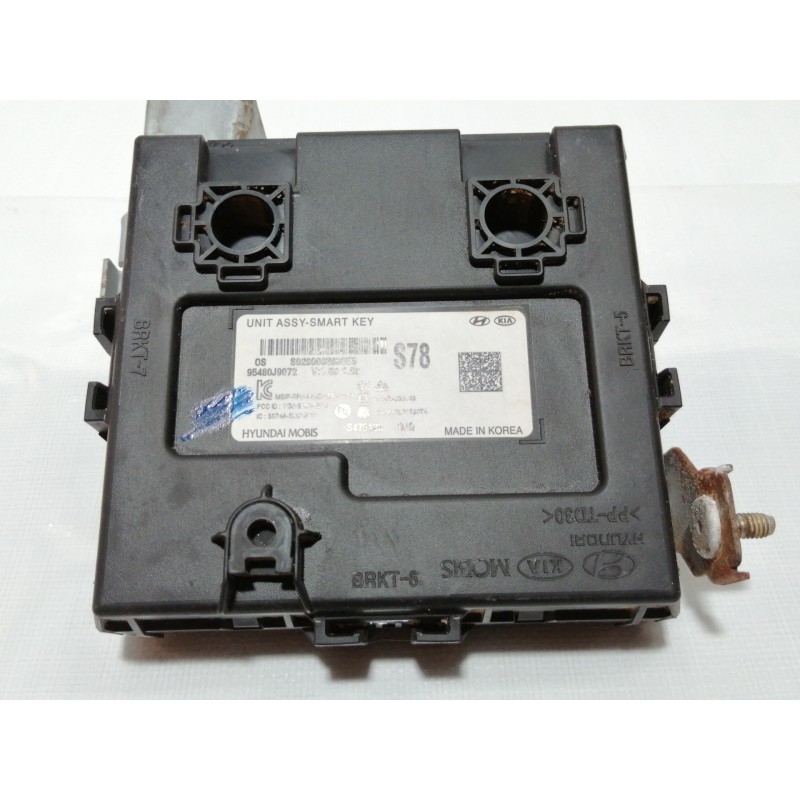 Recambio de modulo electronico para hyundai kona sle 2wd referencia OEM IAM 95480J9072 S929000380056 