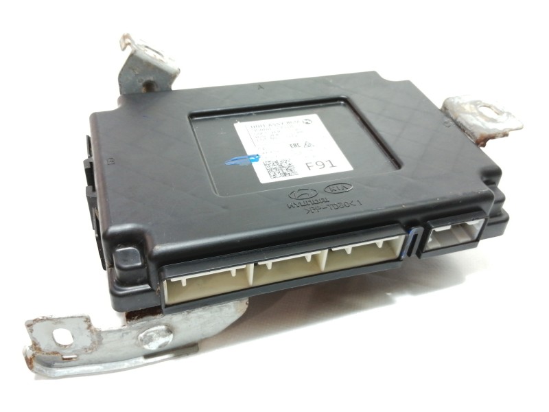 Recambio de modulo electronico para hyundai kona sle 2wd referencia OEM IAM 954A0J9510  