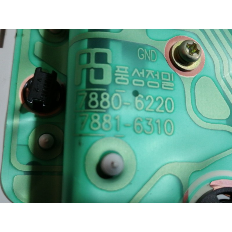 Recambio de cuadro instrumentos para hyundai coupe (rd) 1.6 fx referencia OEM IAM 9400327120 78806220 78816310