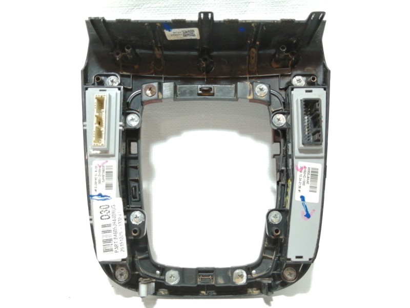 Recambio de mando multifuncion para hyundai kona sle 2wd referencia OEM IAM 93350J9AF0  