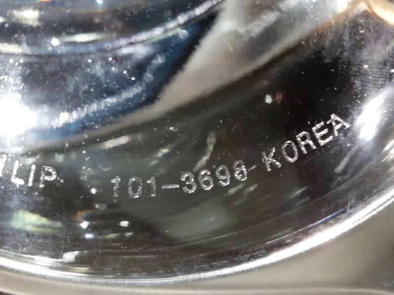 Recambio de faro derecho para hyundai coupe (rd) 1.6 fx referencia OEM IAM 1013698  