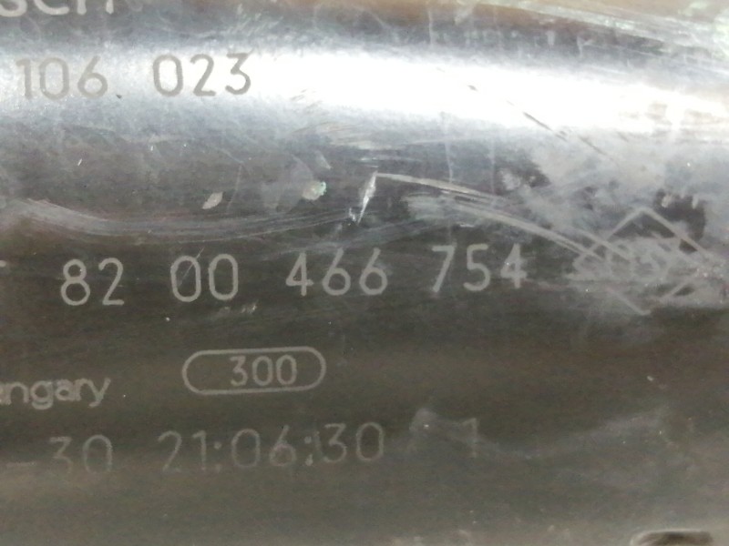 Recambio de motor arranque para renault megane ii berlina 3p gt referencia OEM IAM 8200466754 0001106023 