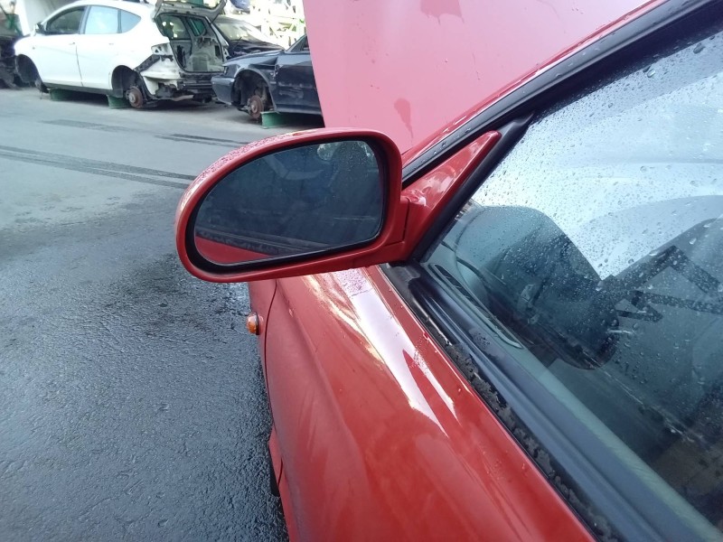 Recambio de retrovisor izquierdo para hyundai coupe (rd) 1.6 fx referencia OEM IAM 010079  