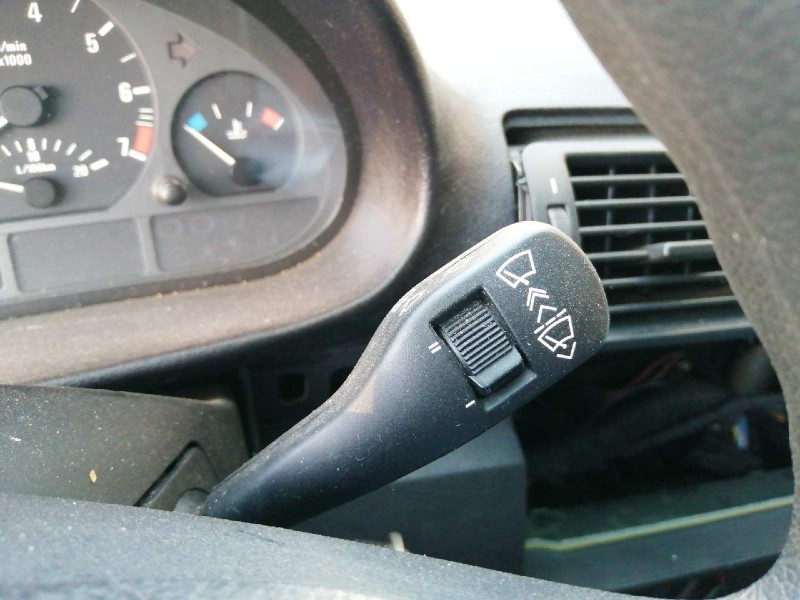 Recambio de mando limpia para bmw serie 3 compact (e46) 316ti referencia OEM IAM 8363669M  