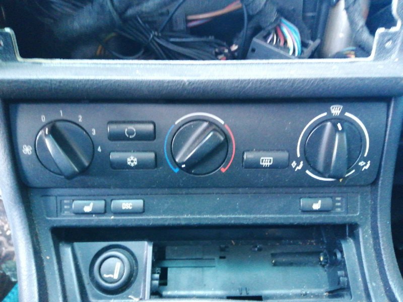 Recambio de mando calefaccion / aire acondicionado para bmw serie 3 compact (e46) 316ti referencia OEM IAM 64116921845  