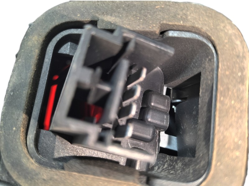 Recambio de piloto trasero derecho para fiat punto (evo) (199) dynamic referencia OEM IAM 27460202 27460202 51701590