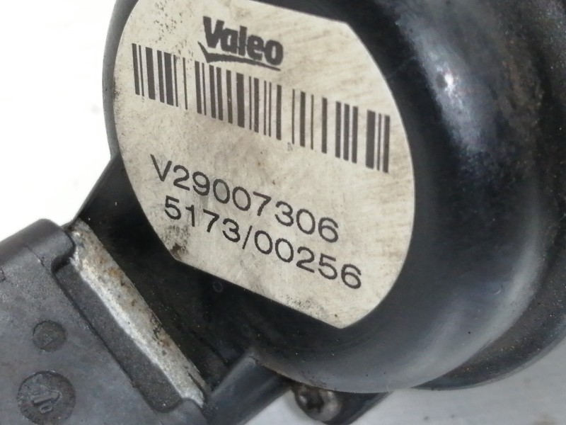 Recambio de valvula egr para citroën c3 lx referencia OEM IAM V29007306 517300256 