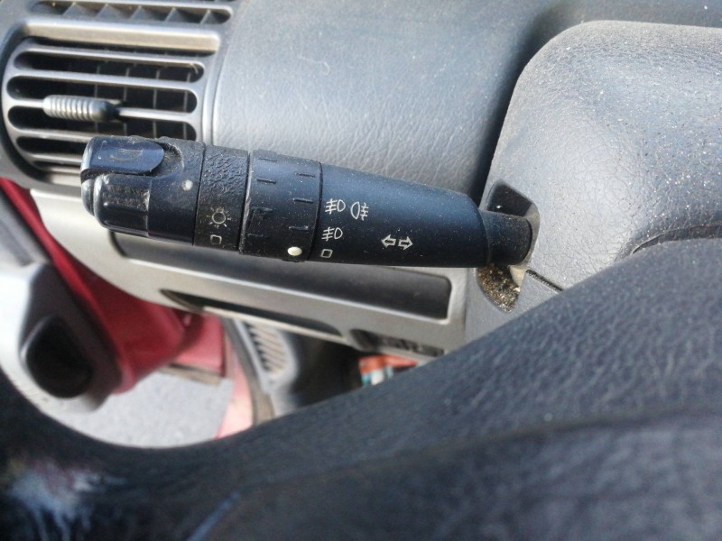 Recambio de mando luces para peugeot 806 st referencia OEM IAM 1925698 41925698 