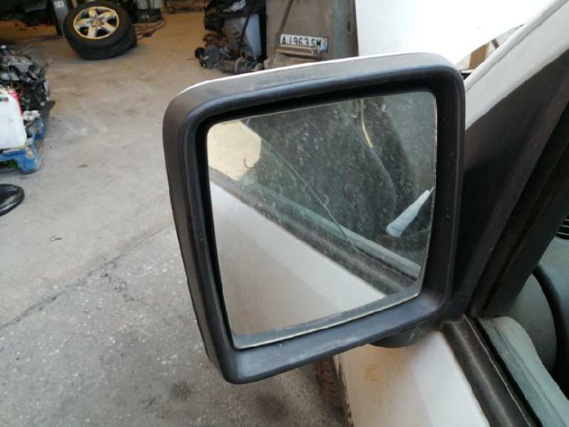Recambio de retrovisor izquierdo para opel combo (corsa c) familiar referencia OEM IAM   