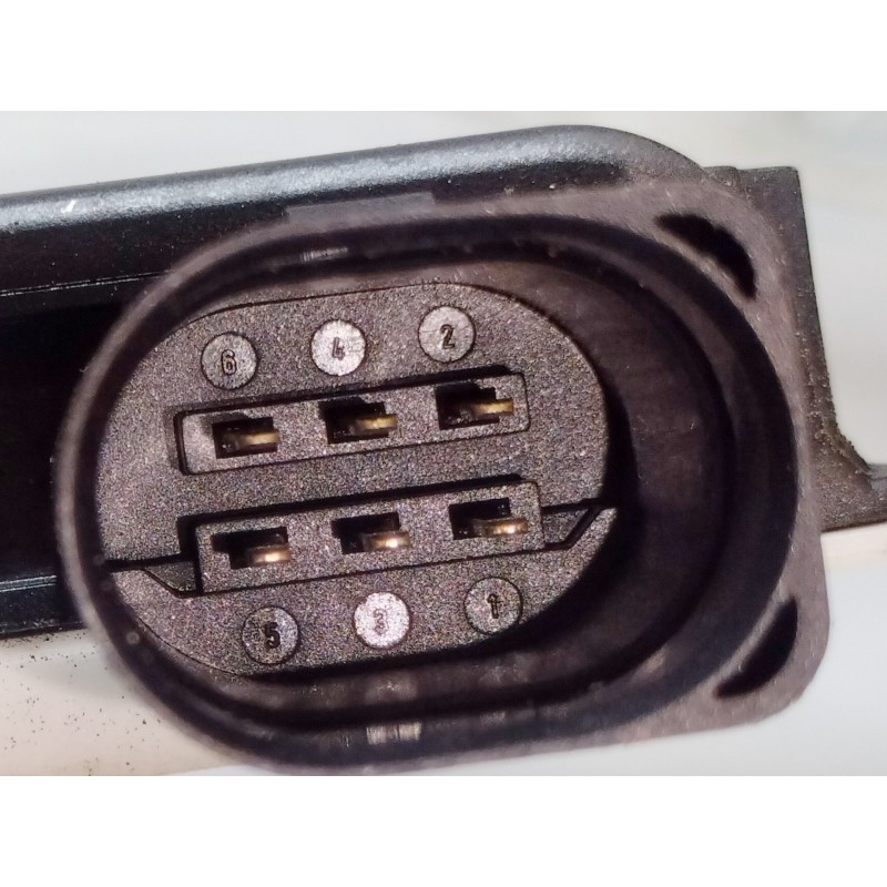 Recambio de cerradura puerta delantera izquierda para volkswagen tiguan (5n1) sport referencia OEM IAM 5N2837015A  