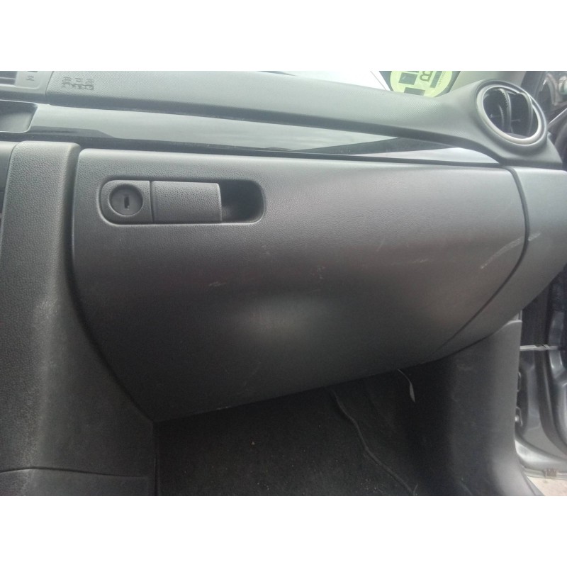 Recambio de guantera para mazda 3 berlina (bk) 1.6 16v cat referencia OEM IAM   