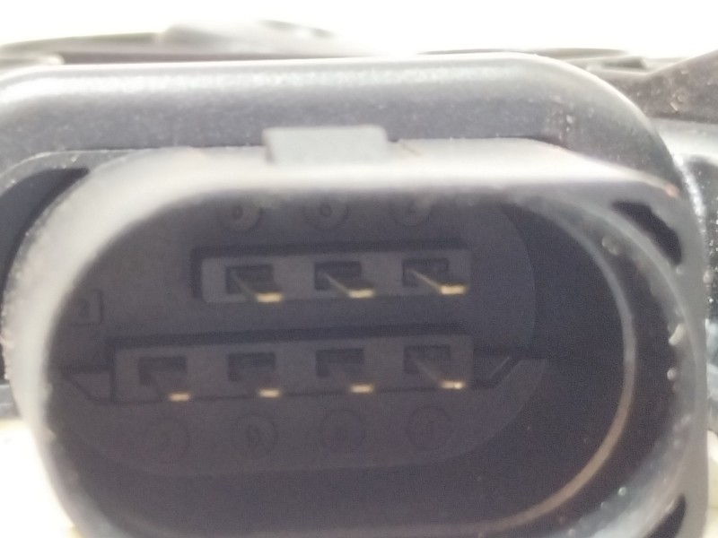 Recambio de cerradura puerta delantera derecha para volkswagen tiguan (5n1) sport referencia OEM IAM 5N2837016A  