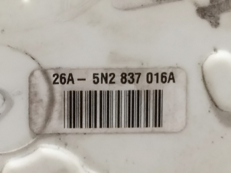 Recambio de cerradura puerta delantera derecha para volkswagen tiguan (5n1) sport referencia OEM IAM 5N2837016A  